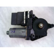 Motorček sťahovania okien Octavia I zadný  ľavý 0130821733 104419-302