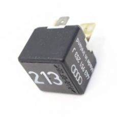 Relé  213  /  443951253J  /